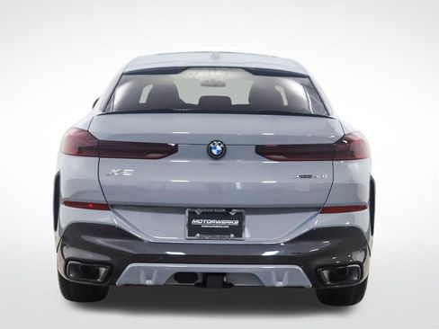 Used 2026 BMW X6 xDrive40i AWD/4WD image 4
