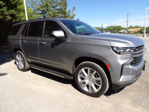 Used 2024 Chevrolet Tahoe LT AWD/4WD image 6