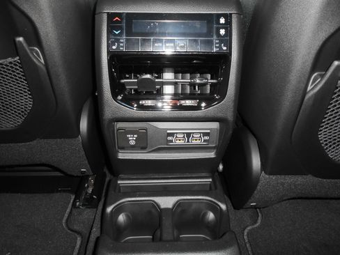 New 2025 Jeep Grand Cherokee L Limited w/ Trailer Tow Package image 22