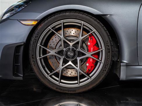 Certified 2025 Porsche 718 Boxster Spyder RS image 24