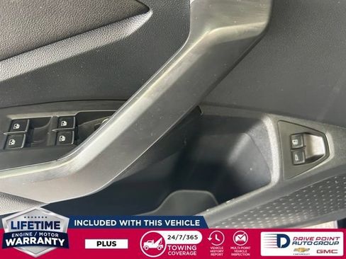 Used 2024 Volkswagen Jetta SE FWD image 14