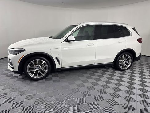 Used 2021 BMW X5 xDrive45e w/ Premium Package 3 image 10
