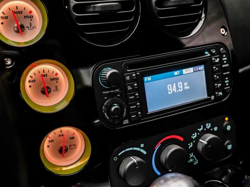 Used 2010 Dodge Viper ACR RWD image 75