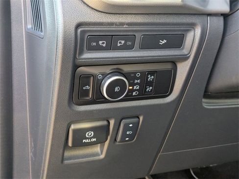 Used 2024 Ford F150 Lariat image 15