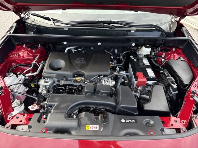 Used 2025 Toyota RAV4 XLE w/ Convenience Package FWD image 39
