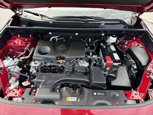 Used 2025 Toyota RAV4 XLE w/ Convenience Package FWD image 39