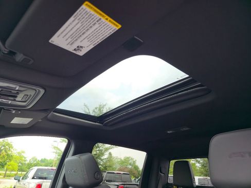 New 2026 GMC Sierra 1500 AT4 w/ AT4 Premium Package AWD/4WD image 20