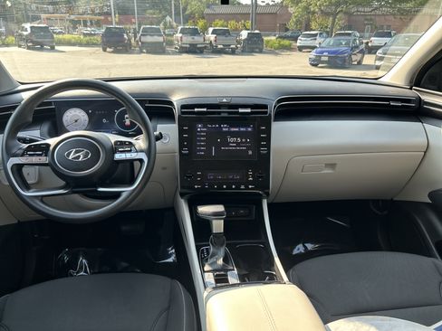 Certified 2024 Hyundai Tucson SEL AWD/4WD image 18