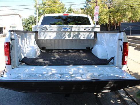 Used 2017 Ford F150 XLT w/ Trailer Tow Package image 8