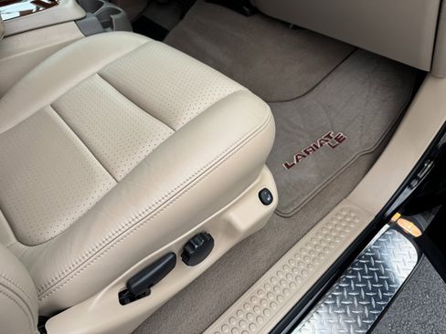 Used 2001 Ford F350 Lariat image 66