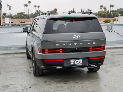 Used 2026 Hyundai Santa Fe SEL FWD image 7