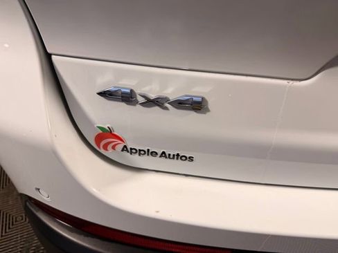 Certified 2024 Jeep Grand Cherokee L Limited image 13