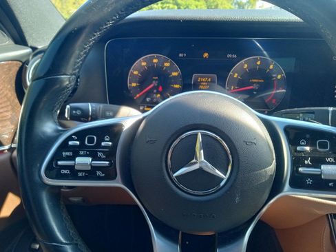 Used 2020 Mercedes-Benz E 350 Sedan image 10