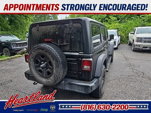 Used 2021 Jeep Wrangler Unlimited Sport AWD/4WD image 8