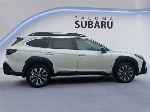 Certified 2025 Subaru Outback Limited image 6