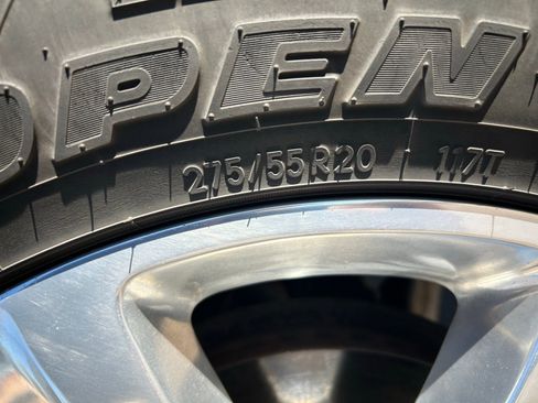 Used 2018 Ford F150 Platinum w/ Equipment Group 701A Luxury image 10