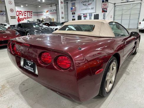 Used 2003 Chevrolet Corvette Convertible w/ Preferred Equipment Group1 RWD image 6