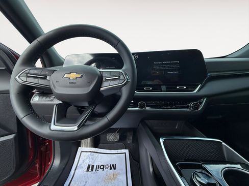 New 2026 Chevrolet Equinox LT image 9