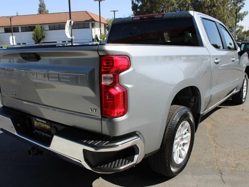 Used 2025 Chevrolet Silverado 1500 LT RWD image 38