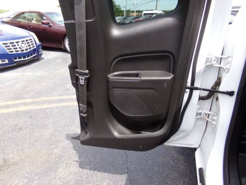 Used 2017 Chevrolet Colorado W/T w/ WT Convenience Package AWD/4WD image 23