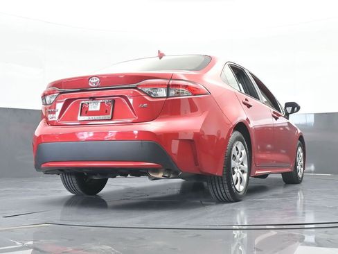 Used 2020 Toyota Corolla LE image 54