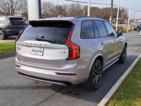 New 2026 Volvo XC90 B6 Ultra image 3