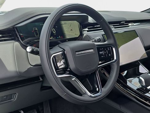 New 2026 Land Rover Range Rover Sport SE AWD/4WD image 17