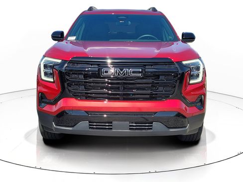 Used 2026 GMC Terrain Elevation w/ Elevation Premium Package FWD image 2
