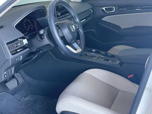 Certified 2024 Honda Civic EX-L image 15