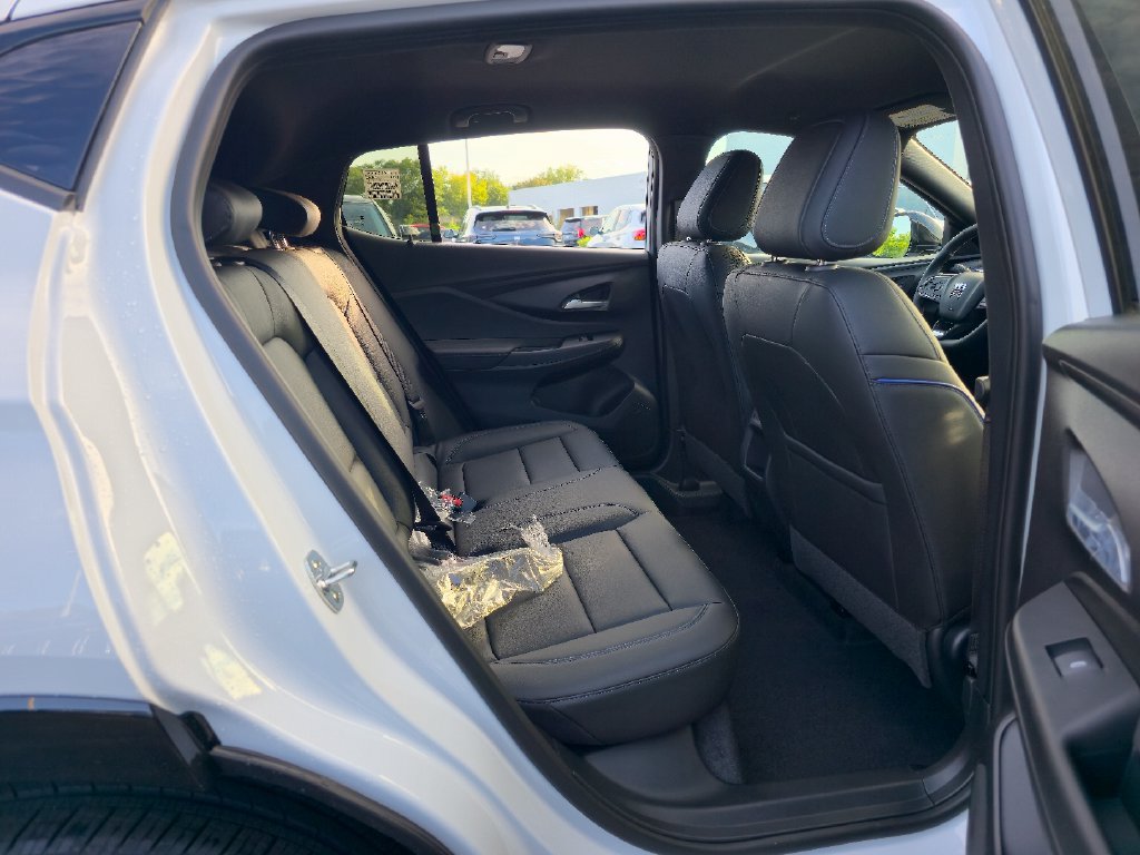 New 2026 Buick Envista Sport Touring w/ Convenience I Package FWD image 22