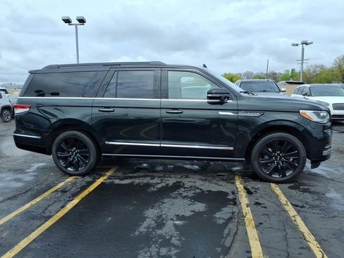 Used 2023 Lincoln Navigator L Black Label AWD/4WD image 8
