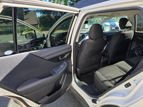 Used 2021 Subaru Outback Premium w/ Popular Package #1 AWD/4WD image 9