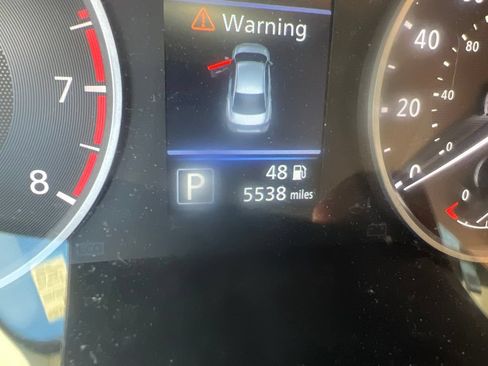 Certified 2025 Nissan Sentra S FWD image 8