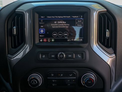 Used 2022 Chevrolet Silverado 1500 Custom image 27