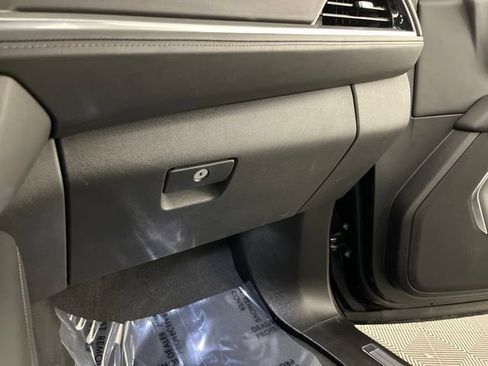 Used 2025 Chevrolet Tahoe LT AWD/4WD image 37