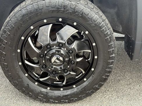 Used 2022 Chevrolet Silverado 3500 High Country w/ Safety Package II AWD/4WD image 23