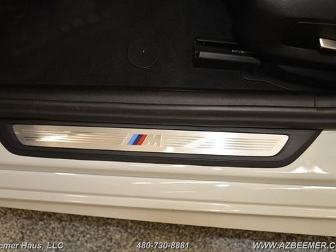 Used 2023 BMW 530e w/ M Sport Package RWD image 41