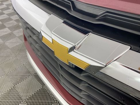 Used 2025 Chevrolet TrailBlazer LT w/ Convenience Package image 31