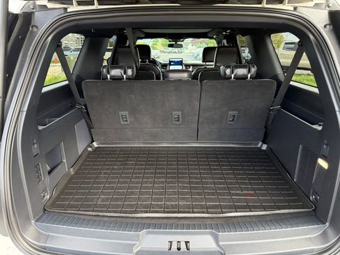 Used 2022 Ford Expedition Max Limited AWD/4WD image 13