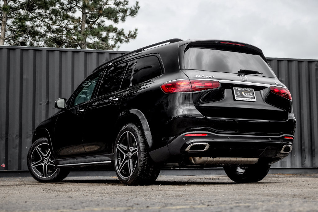 Used 2026 Mercedes-Benz GLS 450 4MATIC image 2