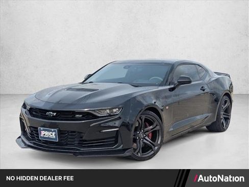 Used 2022 Chevrolet Camaro SS RWD image 1
