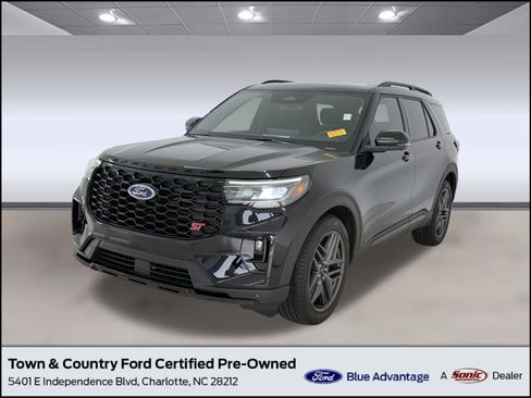 Certified 2025 Ford Explorer ST image 1
