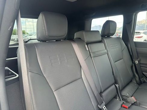 Used 2024 Lexus GX 550 AWD/4WD image 16