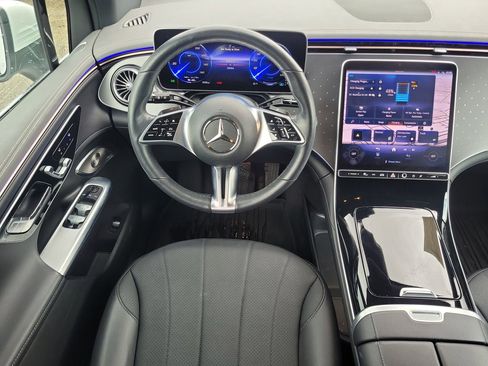 Used 2023 Mercedes-Benz EQE 350+ SUV image 15