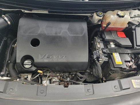 Used 2019 Buick Enclave Essence AWD/4WD image 30