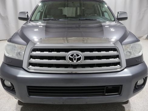 Used 2013 Toyota Sequoia Platinum AWD/4WD image 8