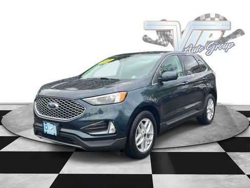 Used 2023 Ford Edge SEL w/ Convenience Package AWD/4WD image 4