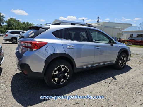 Used 2019 Subaru Crosstrek 2.0i Premium w/ Popular Package #3 AWD/4WD image 6