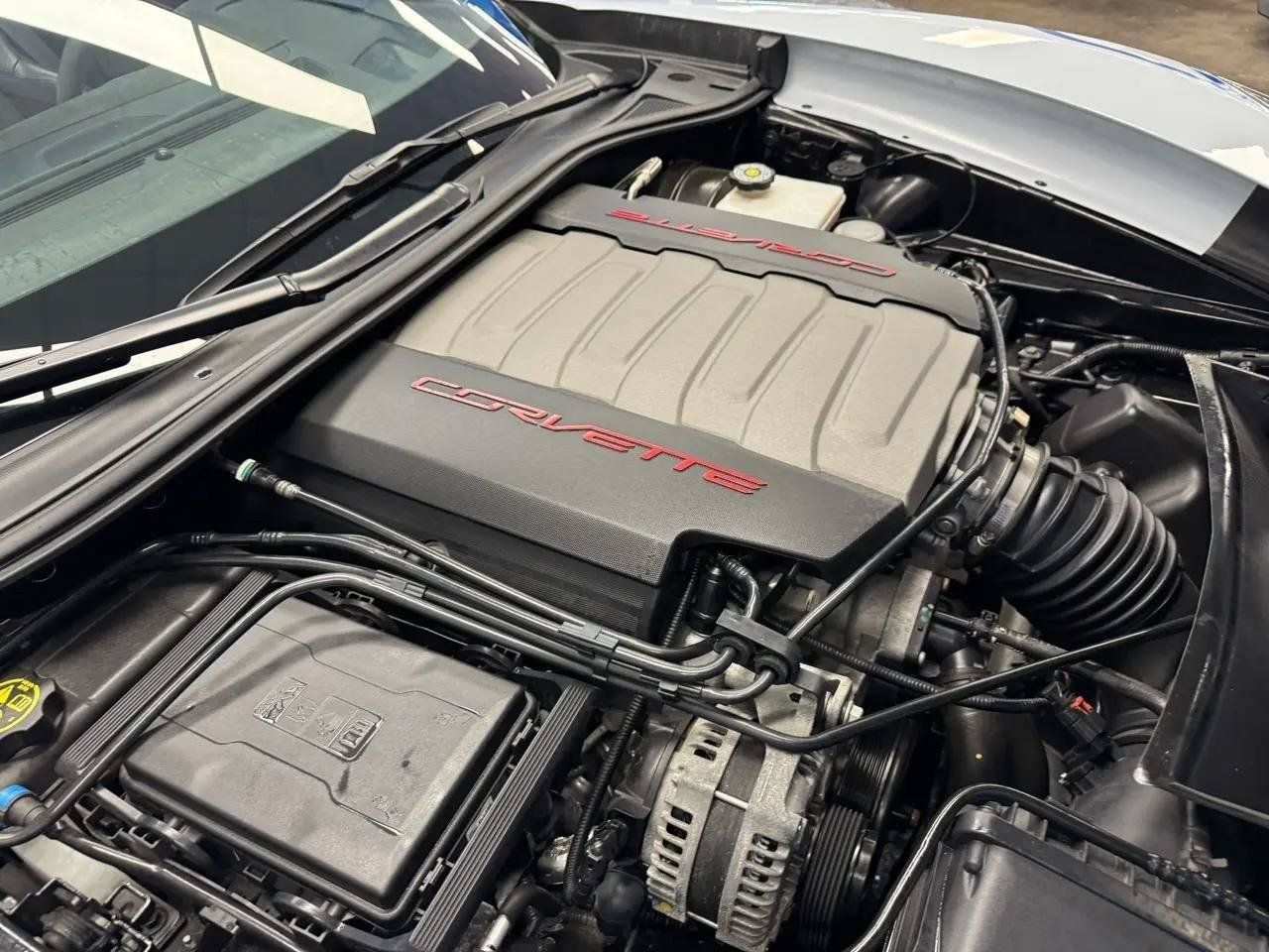 Used 2018 Chevrolet Corvette Grand Sport w/ Carbon 65 Edition RWD image 23