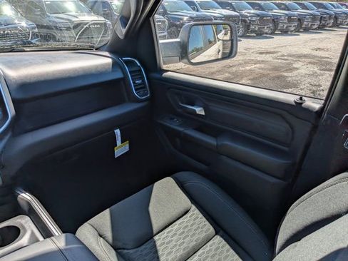 New 2026 RAM 1500 Express image 17